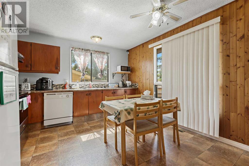 Single Family House Bungalow for Sale in  Aboyne Place NE Abbeydale Calgary 