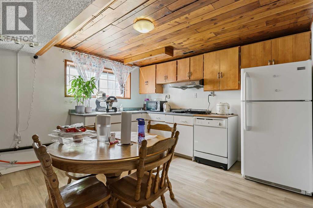 Single Family House Bungalow for Sale in  Aboyne Place NE Abbeydale Calgary 
