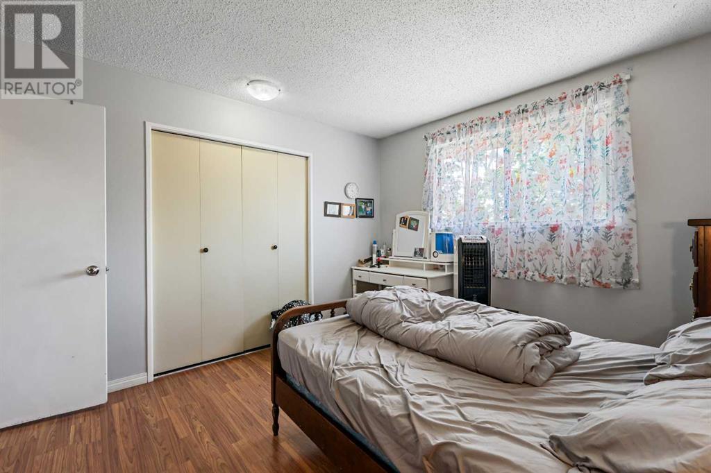Single Family House Bungalow for Sale in  Aboyne Place NE Abbeydale Calgary 
