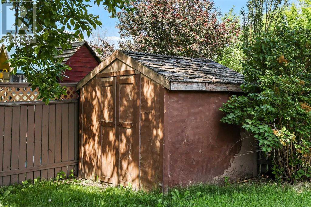 Single Family House Bungalow for Sale in  Aboyne Place NE Abbeydale Calgary 