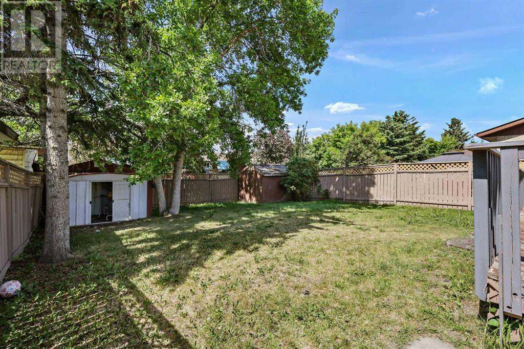 Single Family House Bungalow for Sale in  Aboyne Place NE Abbeydale Calgary 