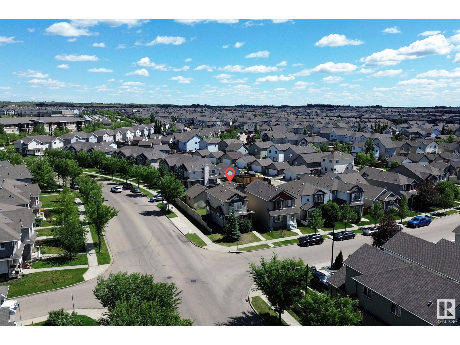Photo 6 of 1503 63 St Sw, Edmonton AB