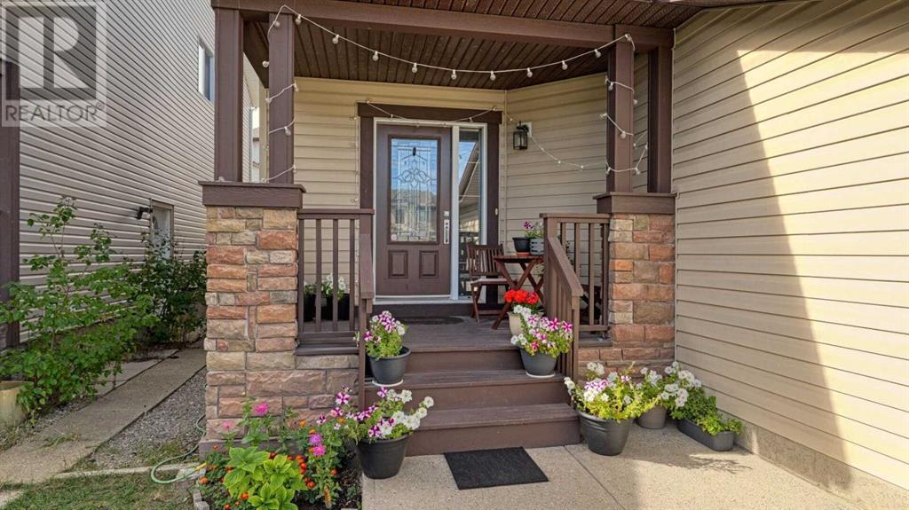 Single Family House for Sale in  Panamount Street NW Panorama Hills Calgary 