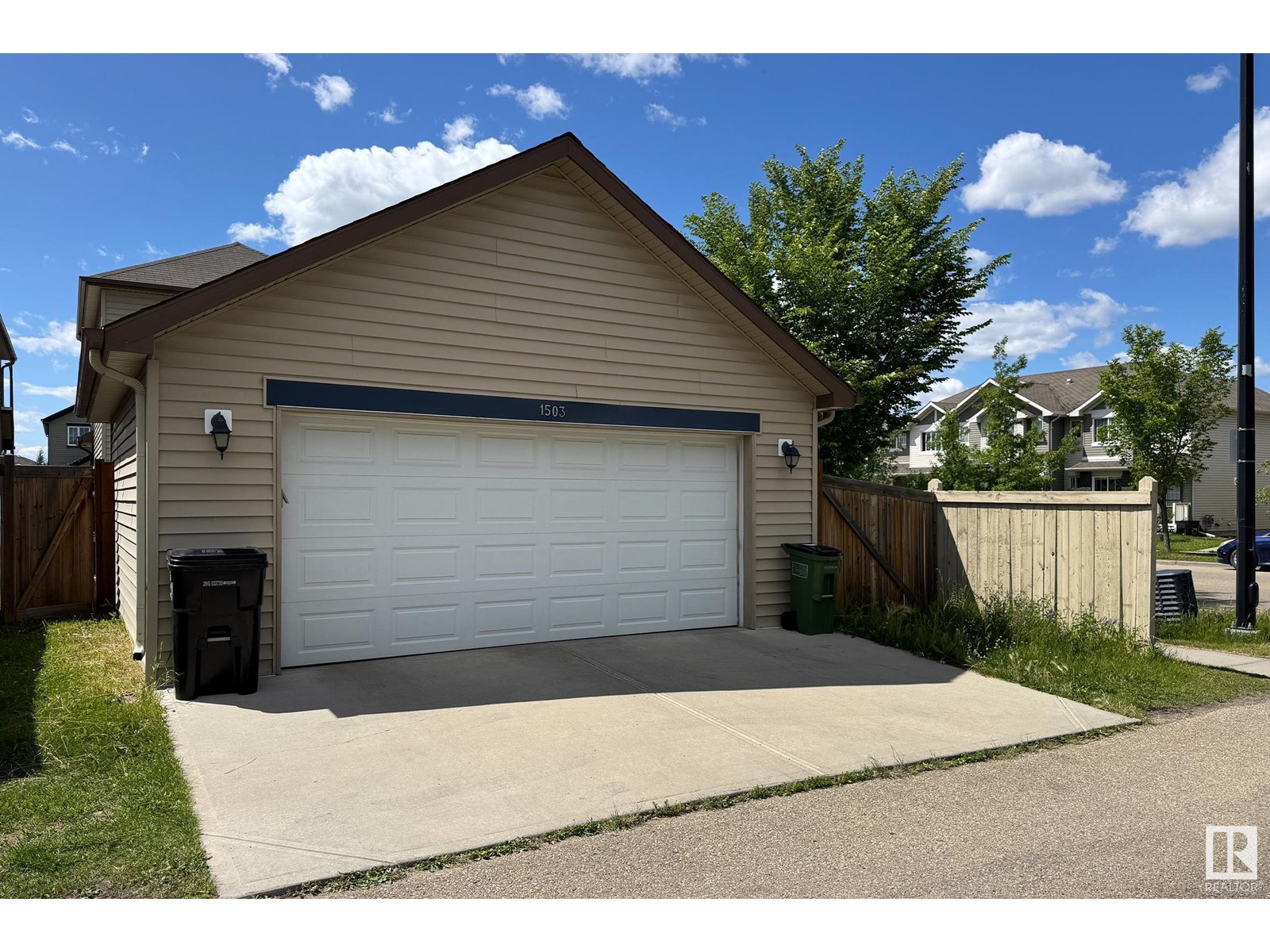 Photo 26 of 1503 63 St Sw, Edmonton AB
