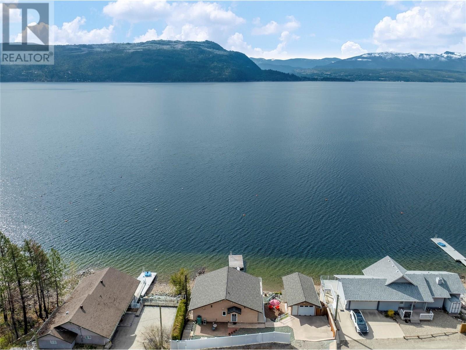 Photo 4 of 5106 Squilax Anglemont Road, Celista BC