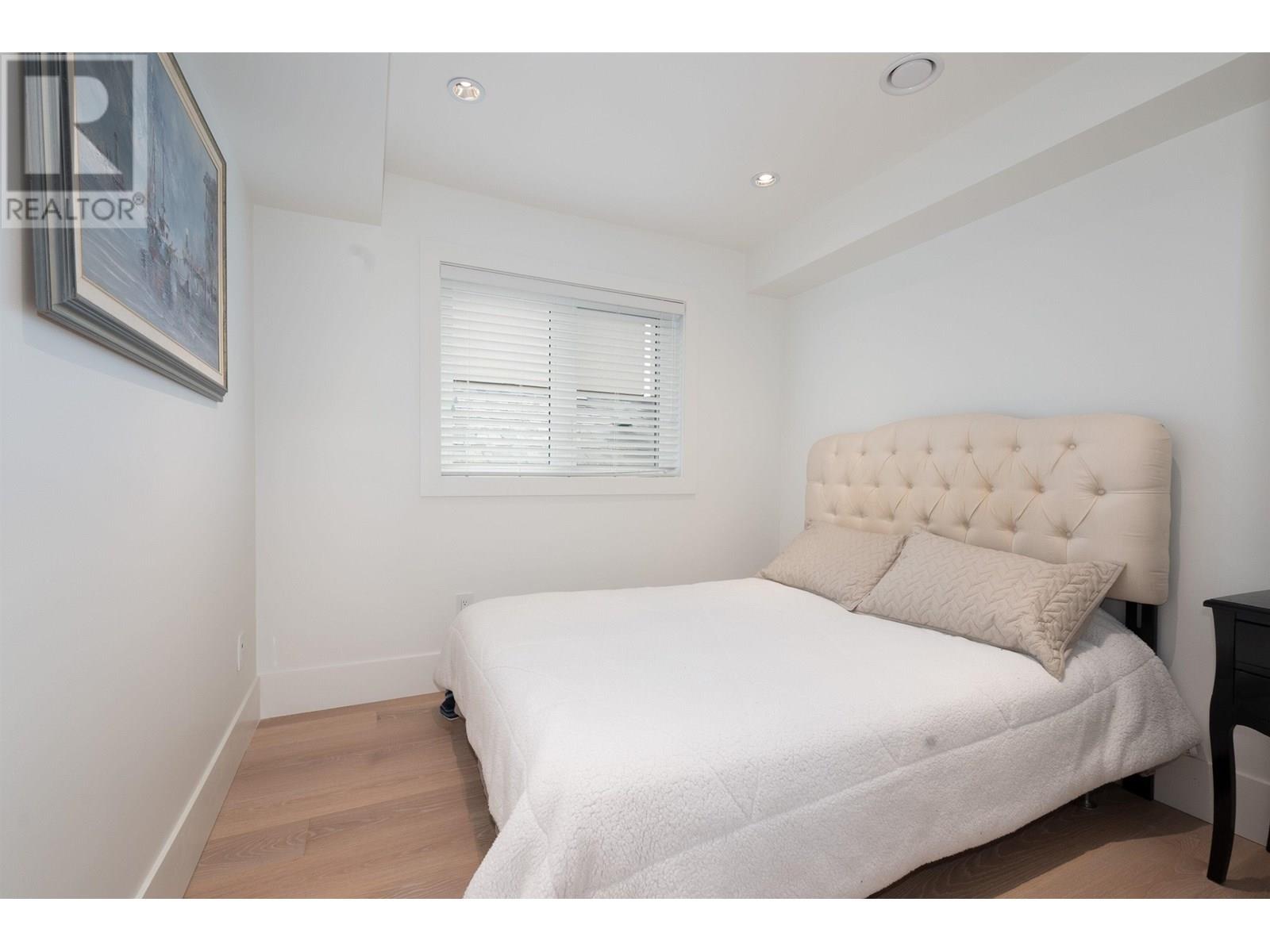 Photo 21 of 2765 E 27th Avenue, Vancouver BC