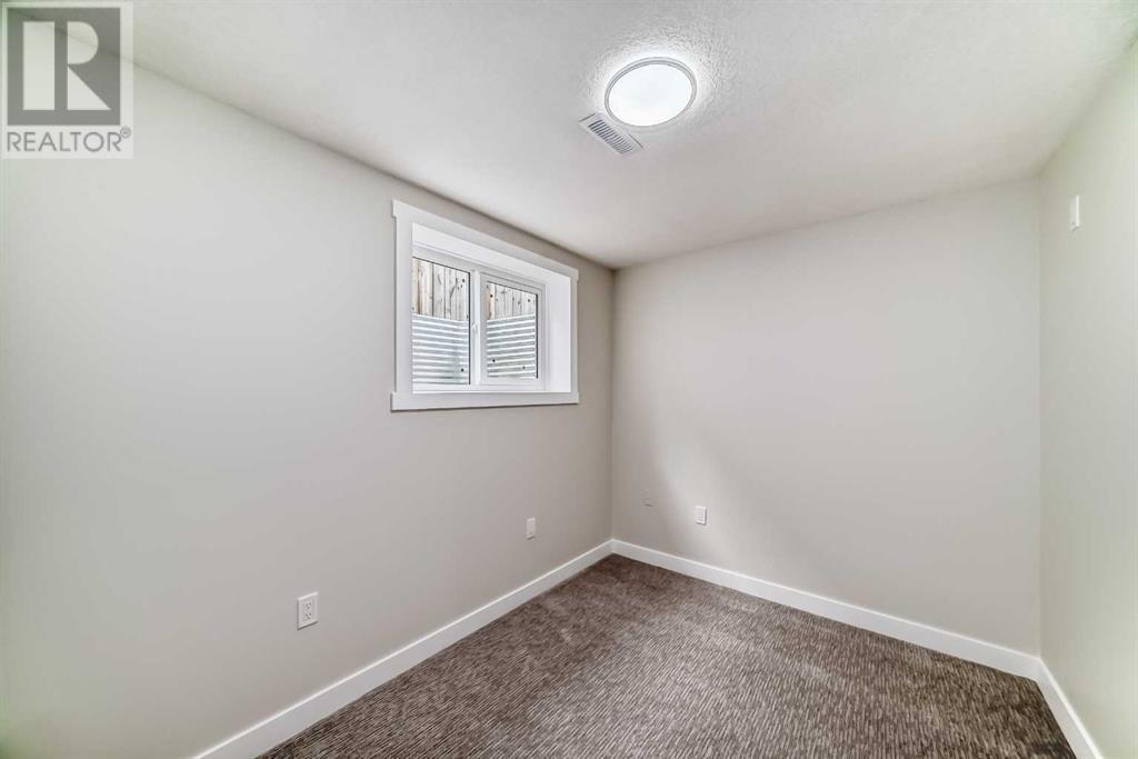 Single Family House Bungalow for Sale in  Penbrooke Crescent SE Penbrooke Meadows Calgary 