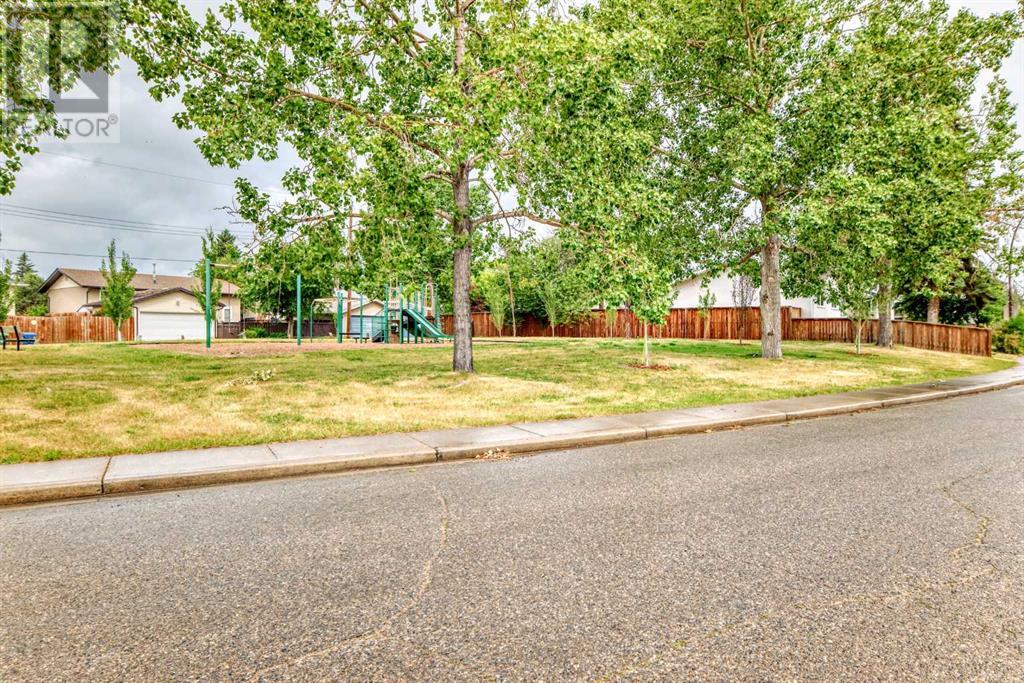 Single Family House Bungalow for Sale in  Penbrooke Crescent SE Penbrooke Meadows Calgary 