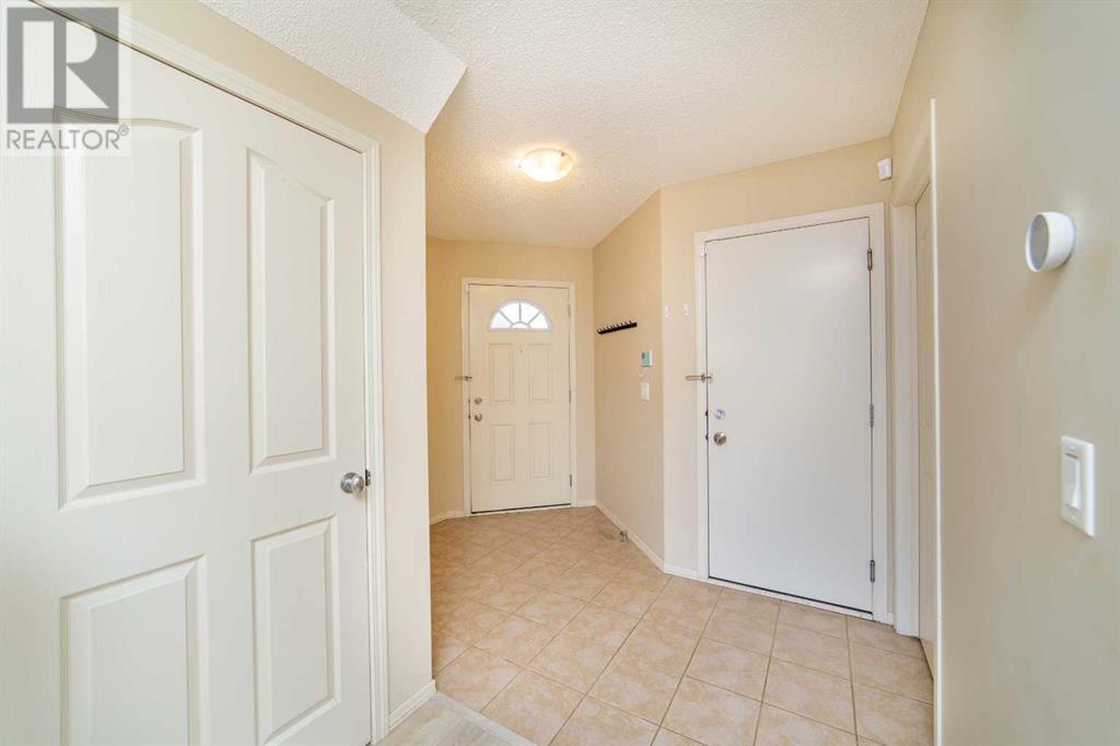 Single Family House for Sale in  Sage Valley Close NW Sage Hill Calgary 
