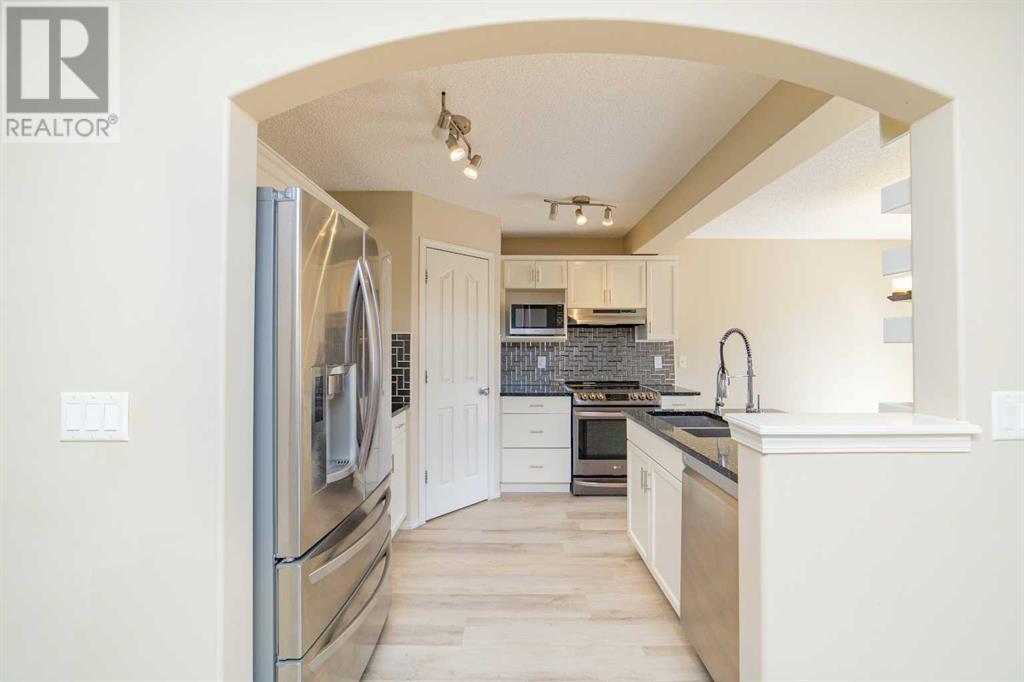 Single Family House for Sale in  Sage Valley Close NW Sage Hill Calgary 