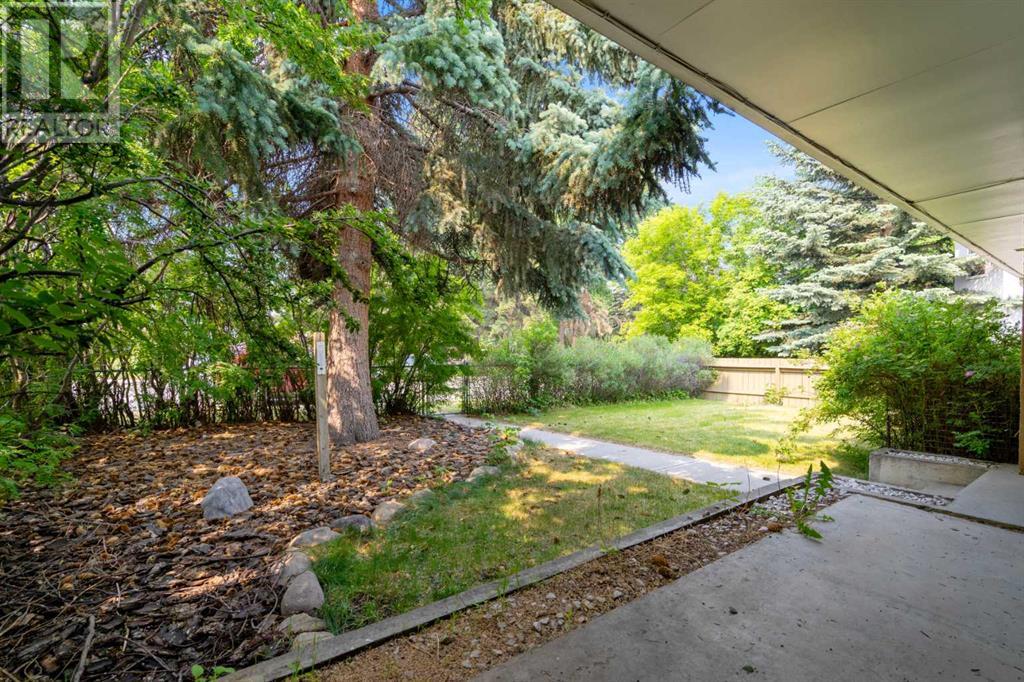 Single Family House Bungalow for Sale in   Avenue NW Bowness Calgary 