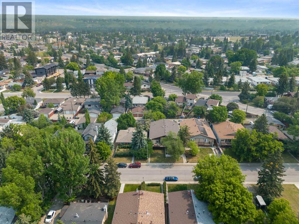 Single Family House Bungalow for Sale in   Avenue NW Bowness Calgary 