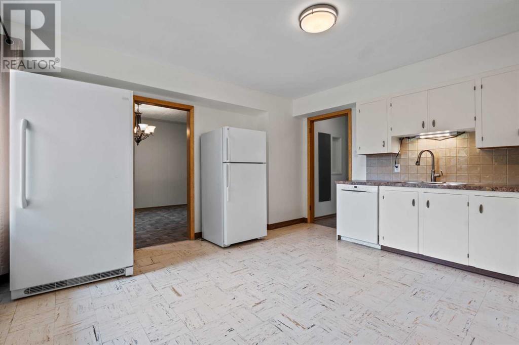 Single Family House Bungalow for Sale in   Avenue NW Bowness Calgary 