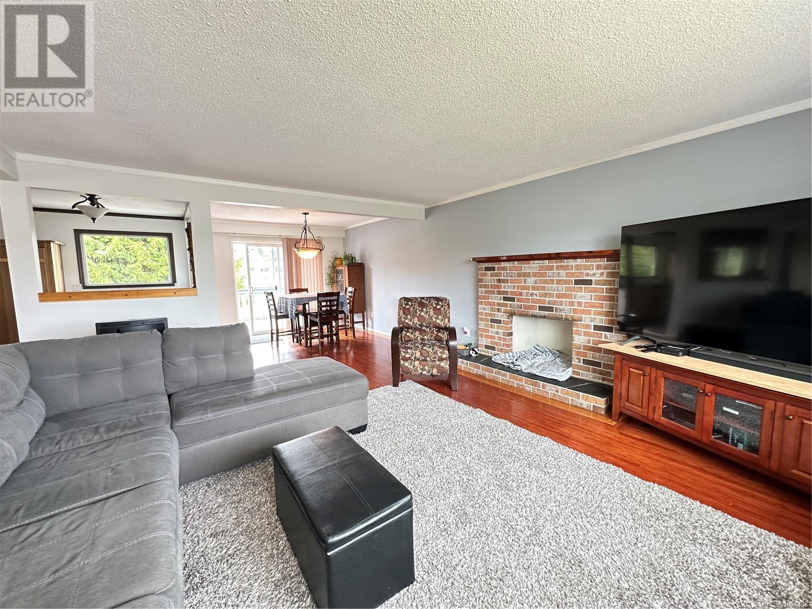 Photo 5 of 2365 Catala Pl, Port Mcneill BC