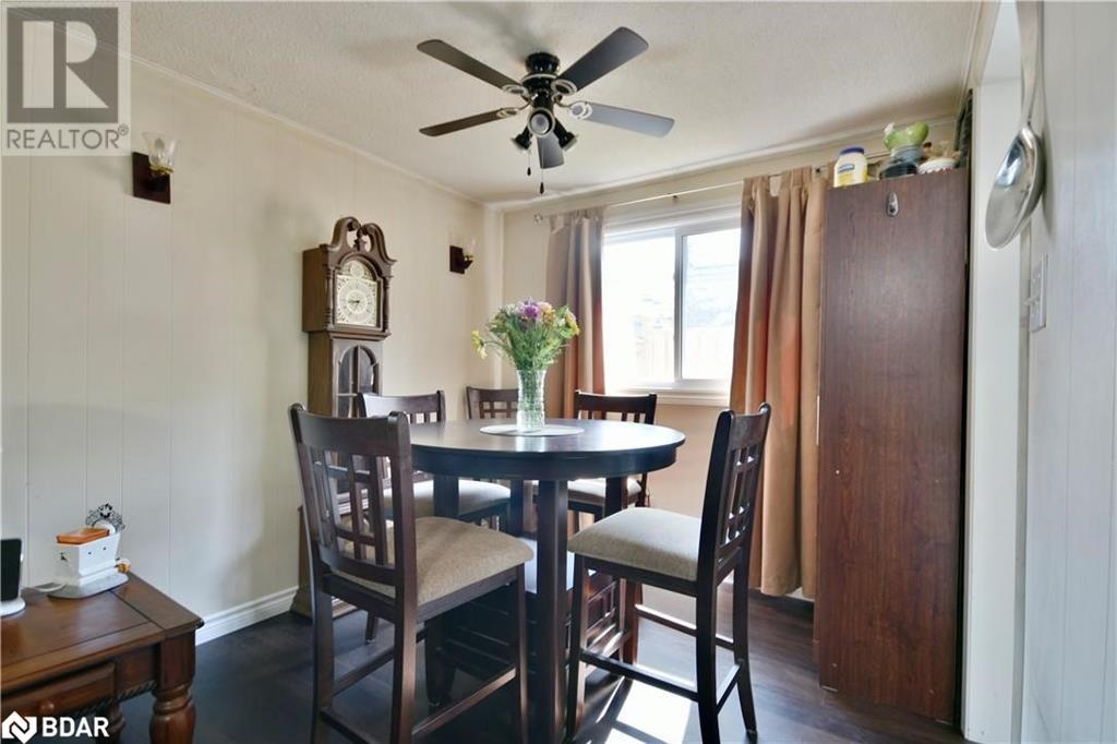 Photo 5 of 624 Bayview Drive, Midland ON