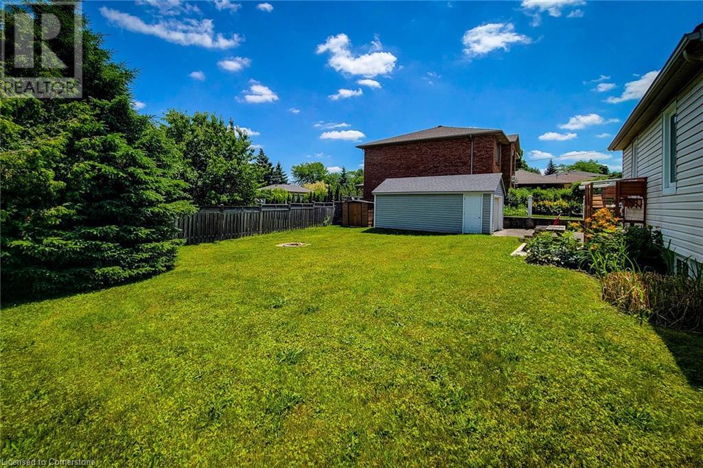 Photo 14 of 345 Hawkridge Avenue, Hamilton ON