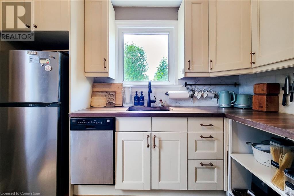 Photo 22 of 345 Hawkridge Avenue, Hamilton ON