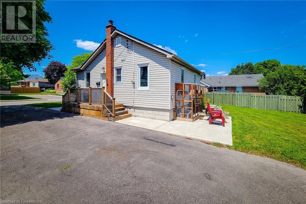 Photo 33 of 345 Hawkridge Avenue, Hamilton ON