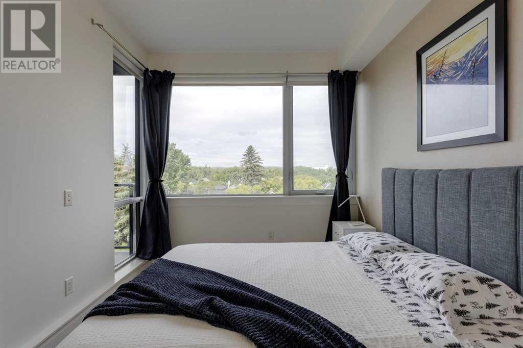 Single Family House for Sale in    Street NW Hillhurst Calgary 