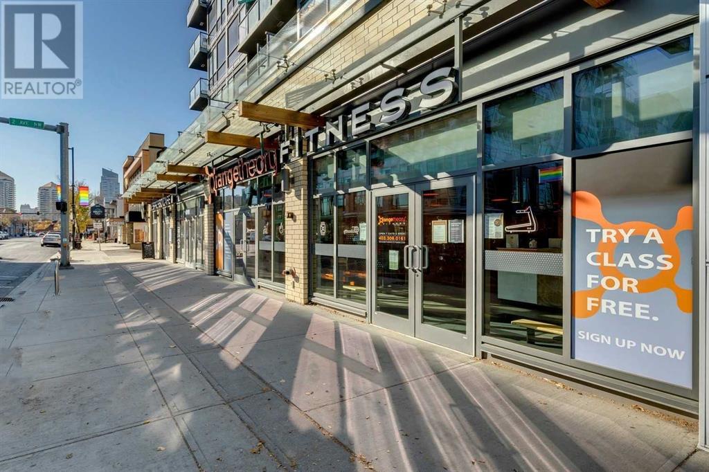 Single Family House for Sale in    Street NW Hillhurst Calgary 