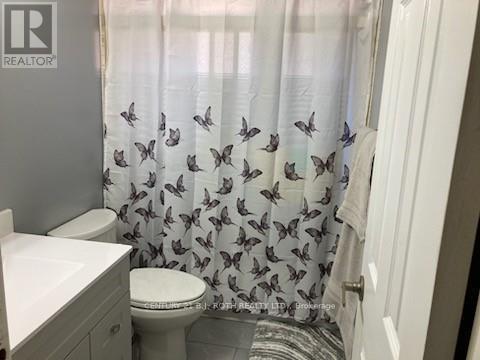 Photo 9 of 624 Bayview Drive, Midland ON