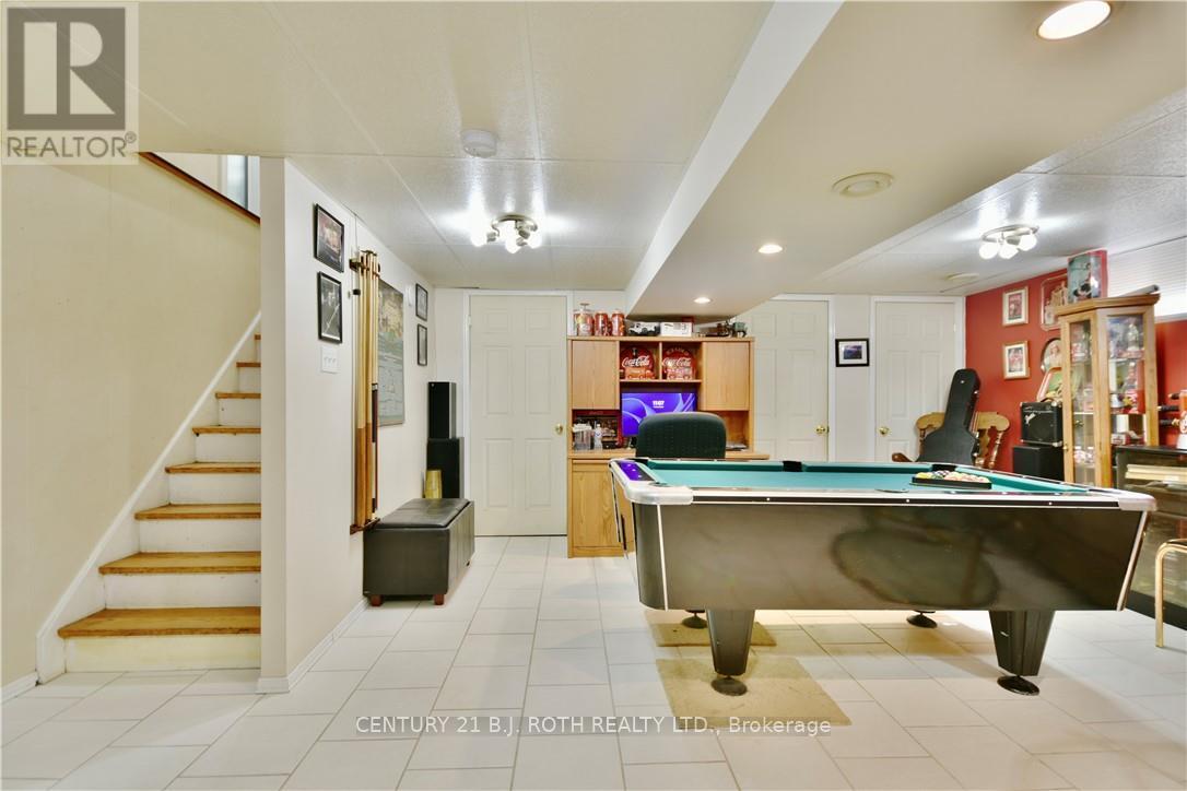 Photo 7 of 624 Bayview Drive, Midland ON