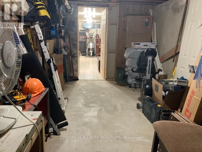 Photo 3 of 624 Bayview Drive, Midland ON