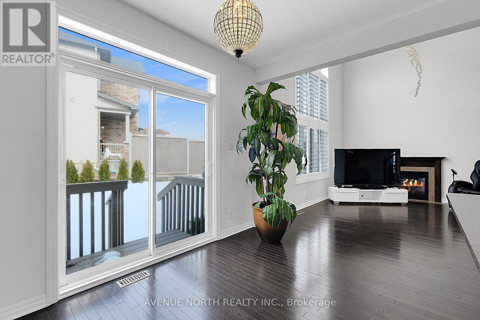 Photo 28 of 429 Dovehaven Street, Ottawa ON