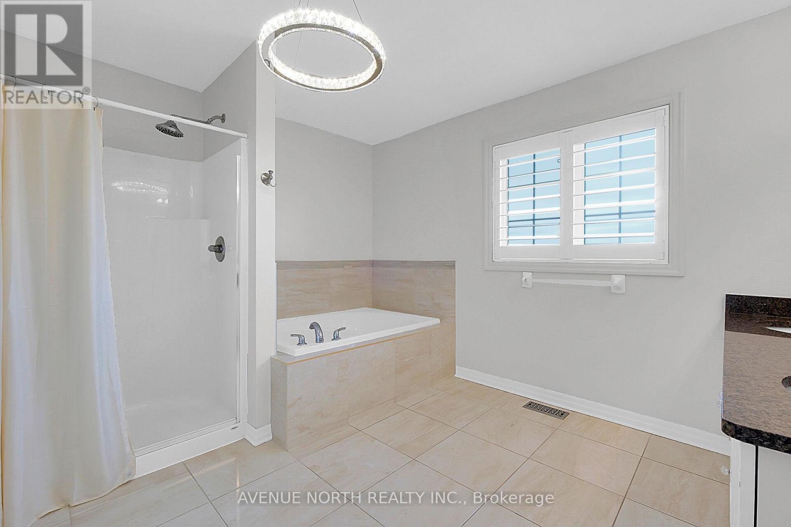 Photo 50 of 429 Dovehaven Street, Ottawa ON