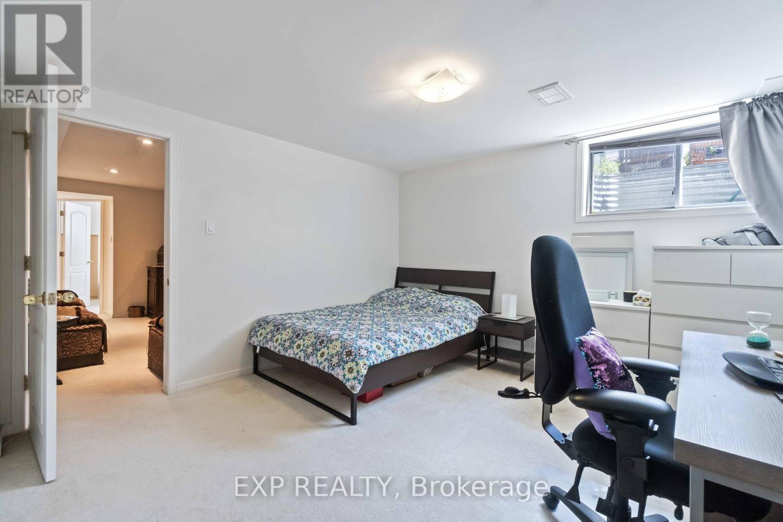 Photo 19 of 104 Yorkberry Gate, Ottawa ON