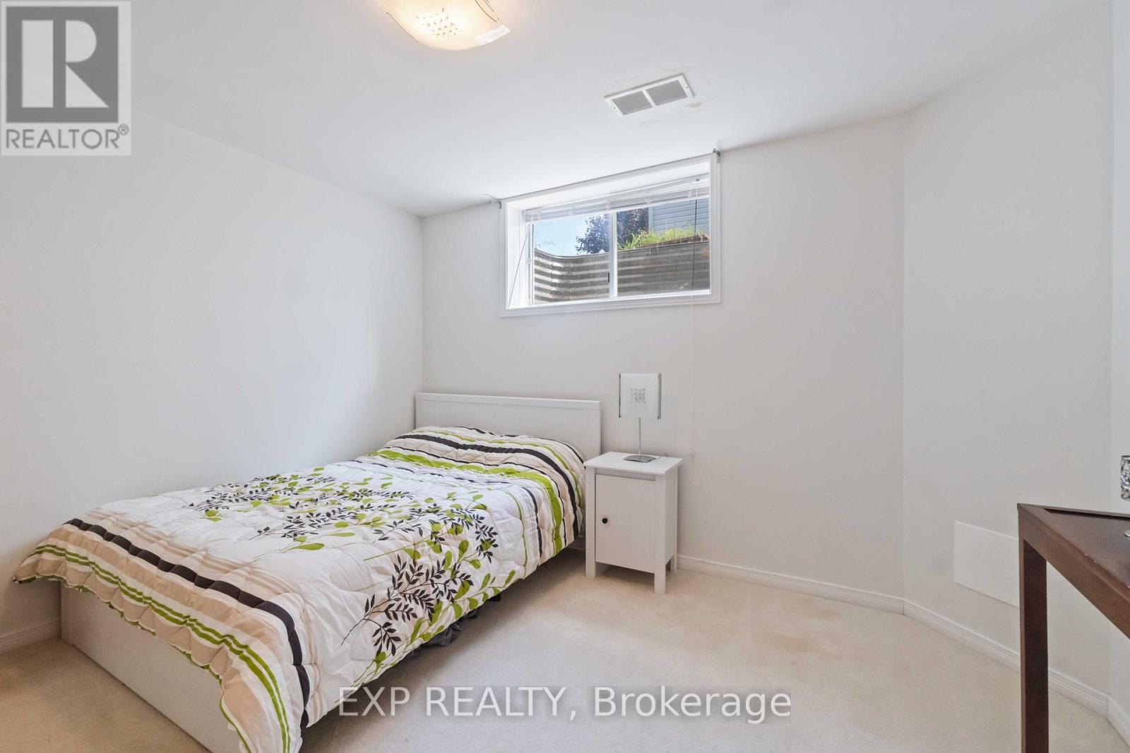 Photo 39 of 104 Yorkberry Gate, Ottawa ON