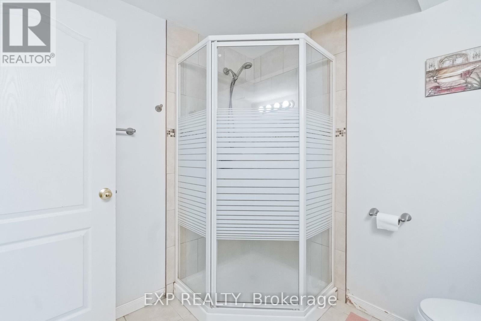 Photo 32 of 104 Yorkberry Gate, Ottawa ON