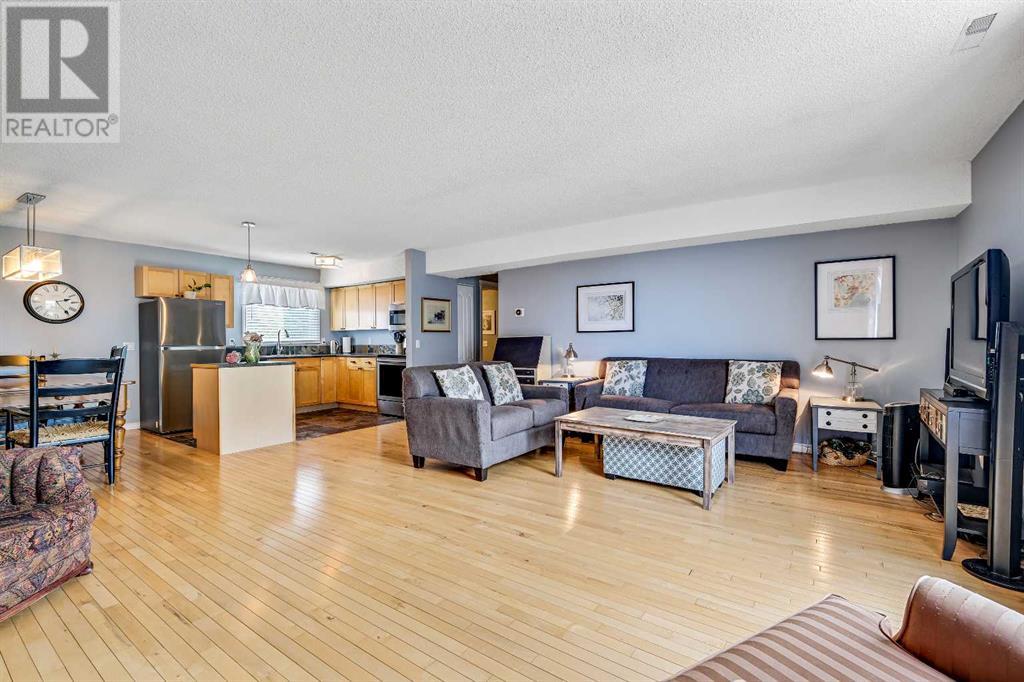 Single Family House for Sale in    Street NW St Andrews Heights Calgary 