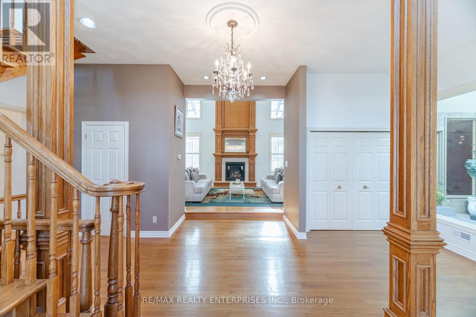 Photo 17 of 2 Stoney Brae Street, Brant ON