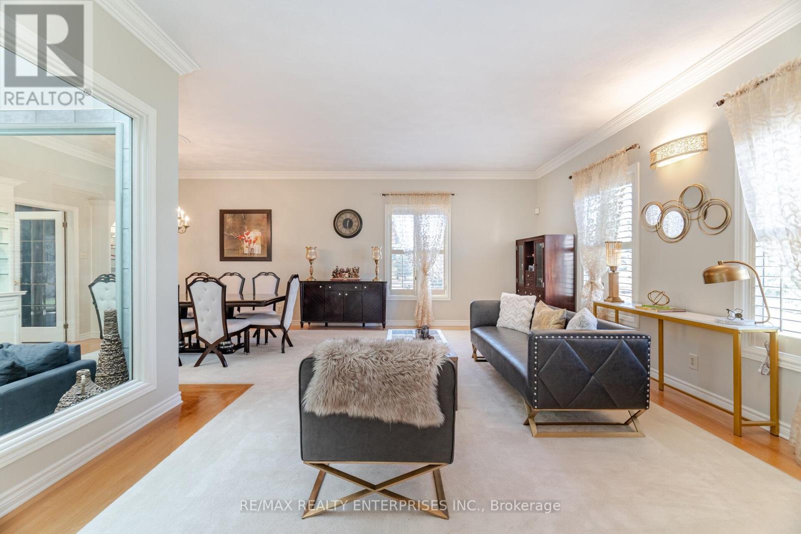 Photo 22 of 2 Stoney Brae Street, Brant ON