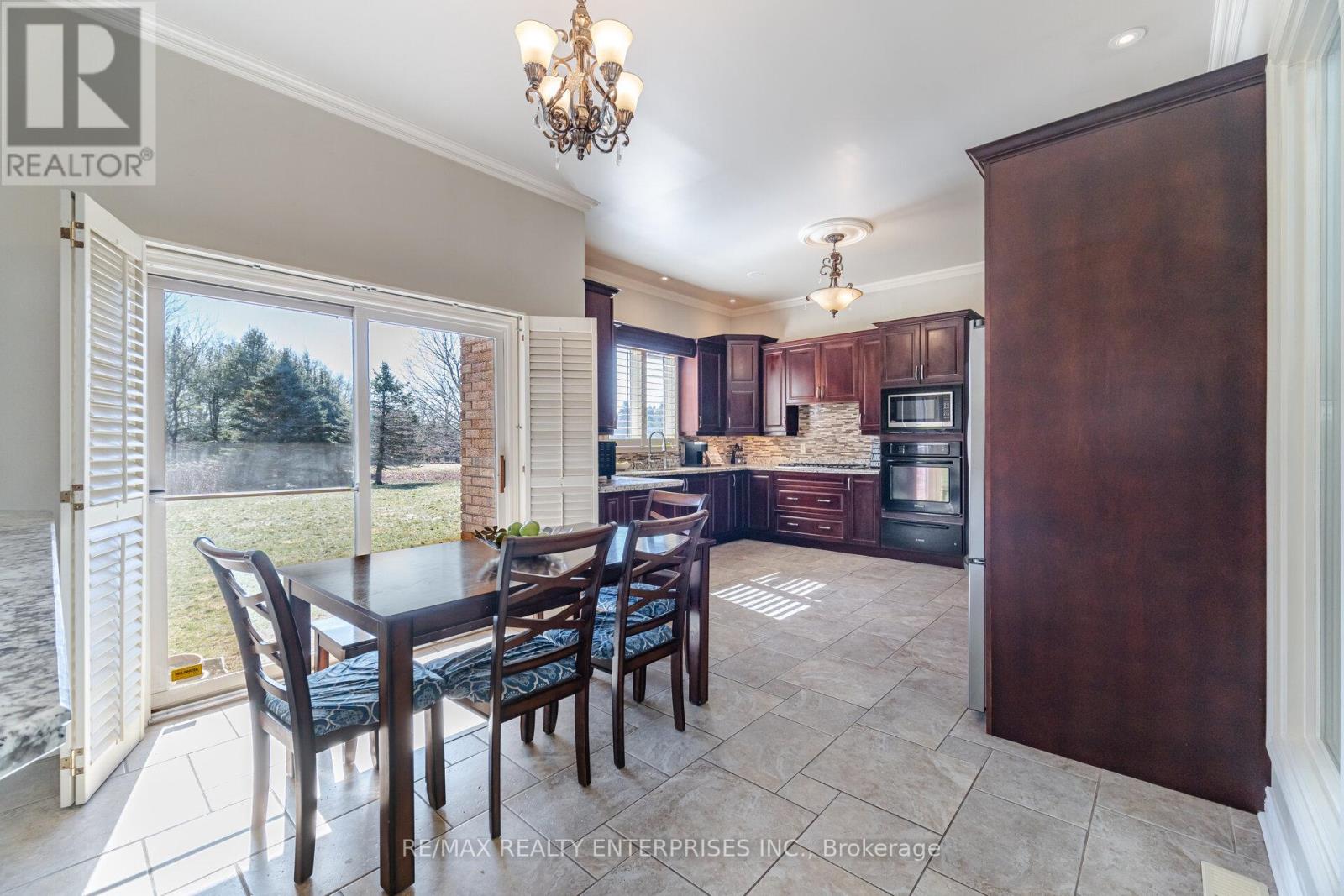 Photo 23 of 2 Stoney Brae Street, Brant ON