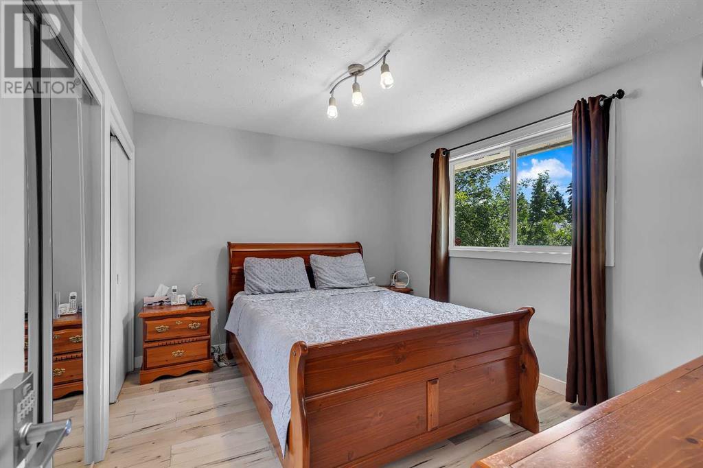 Single Family House Bungalow for Sale in  Foritana Road SE Forest Heights Calgary 