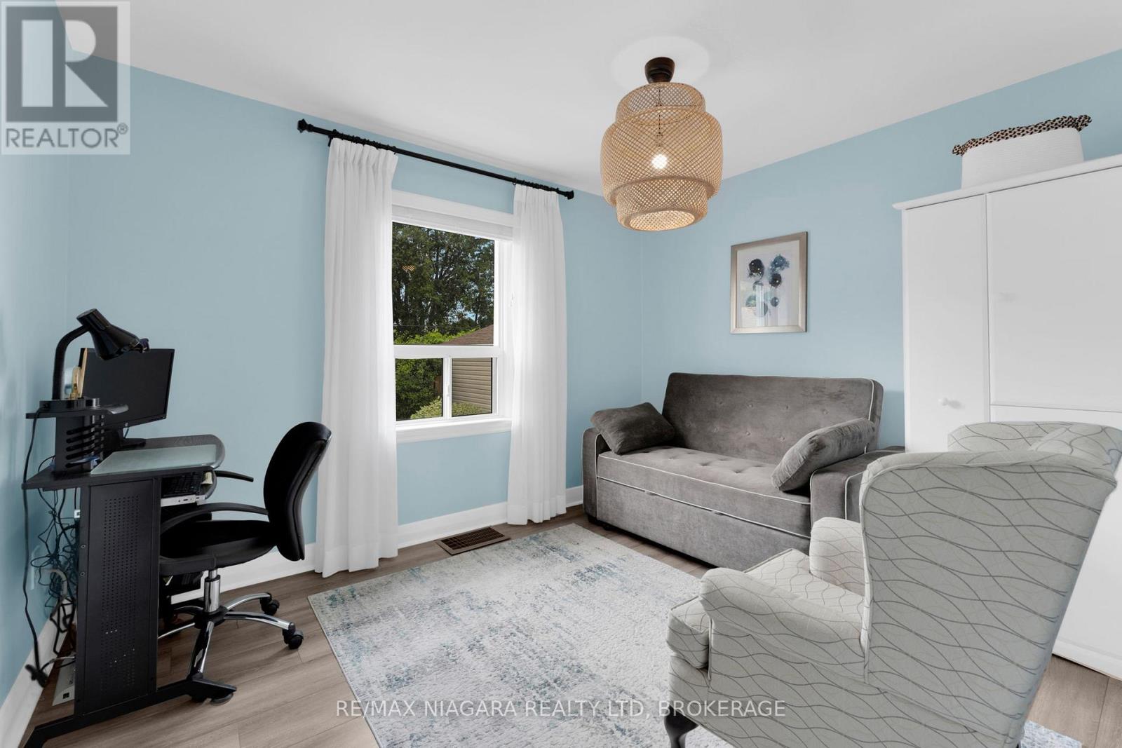 Photo 34 of 6140 Collins Drive, Niagara Falls ON