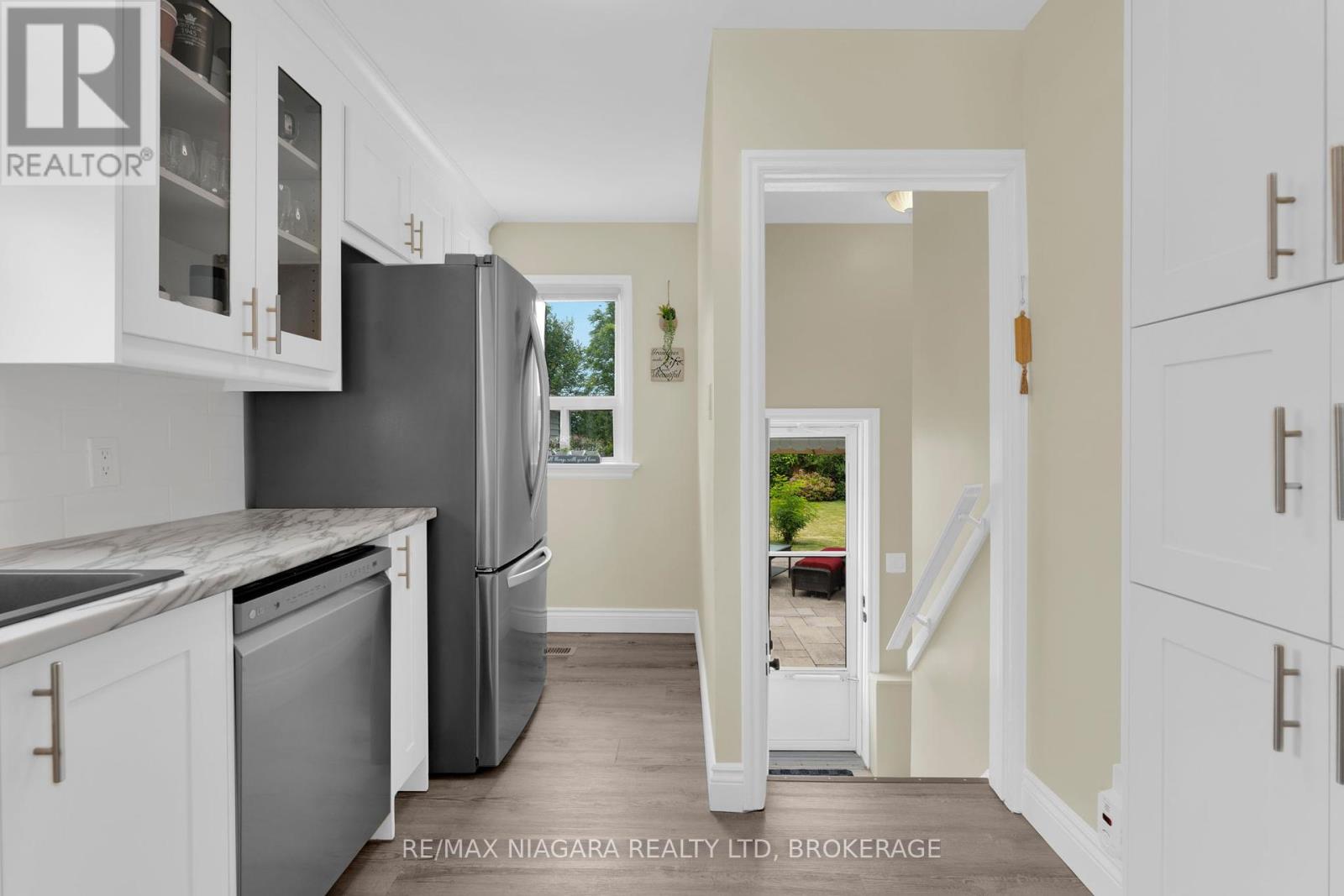 Photo 28 of 6140 Collins Drive, Niagara Falls ON