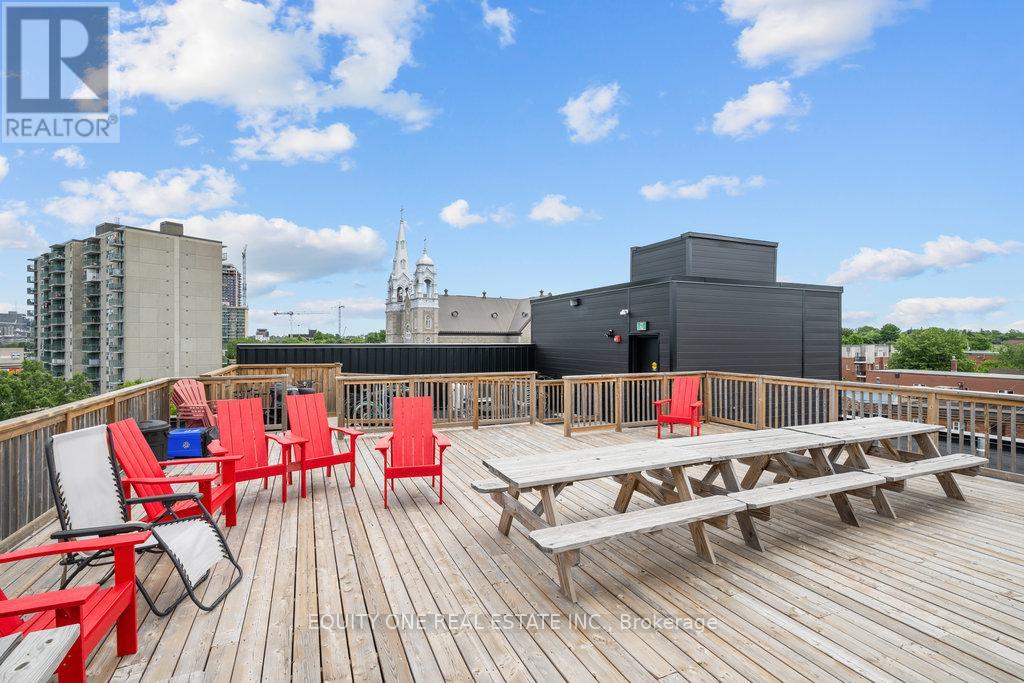 Photo 32 of 105 101 Pinhey Street, Ottawa ON
