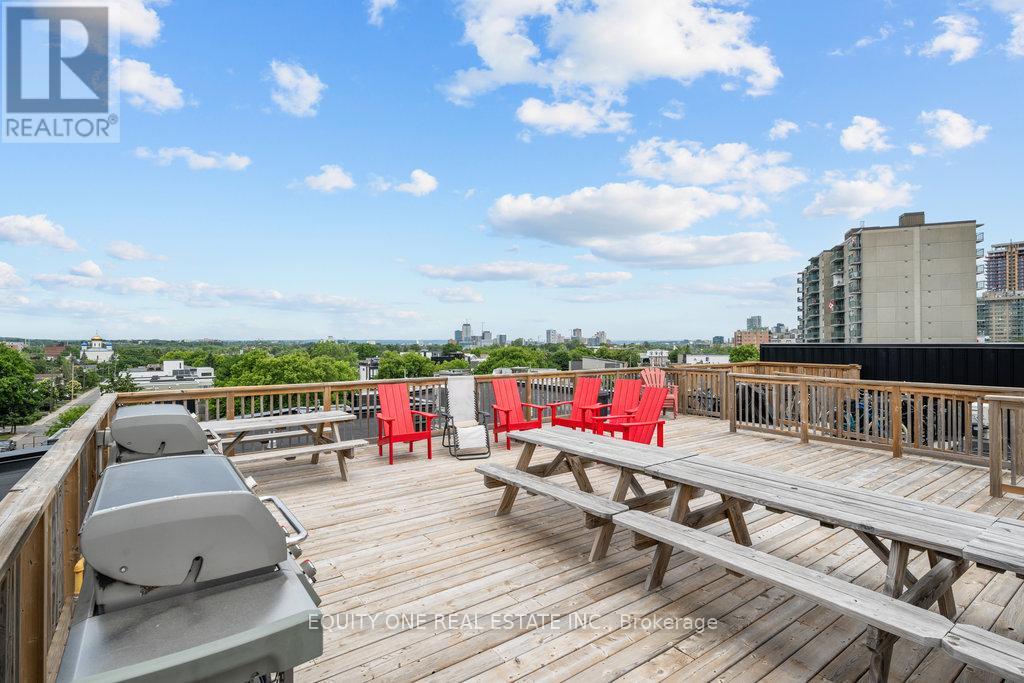 Photo 34 of 105 101 Pinhey Street, Ottawa ON