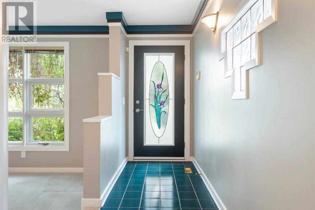 Single Family House for Sale in  Broadview Road NW Hillhurst Calgary 