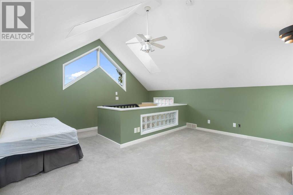 Single Family House for Sale in  Broadview Road NW Hillhurst Calgary 