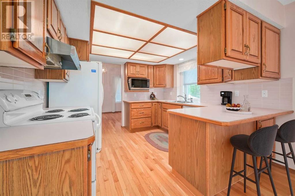 Single Family House Bungalow for Sale in  Bow Landing NW Montgomery Calgary 