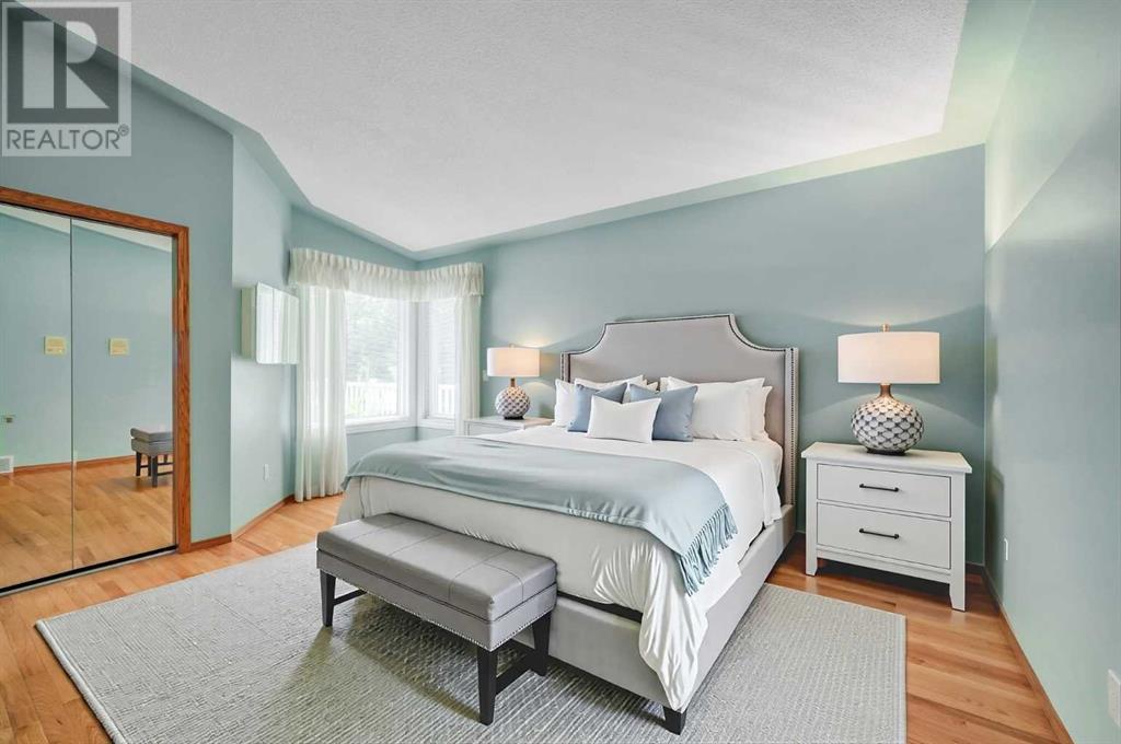 Single Family House Bungalow for Sale in  Bow Landing NW Montgomery Calgary 