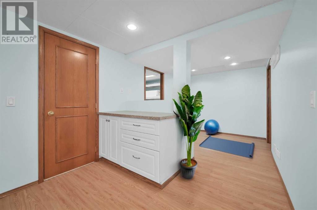 Single Family House Bungalow for Sale in  Bow Landing NW Montgomery Calgary 