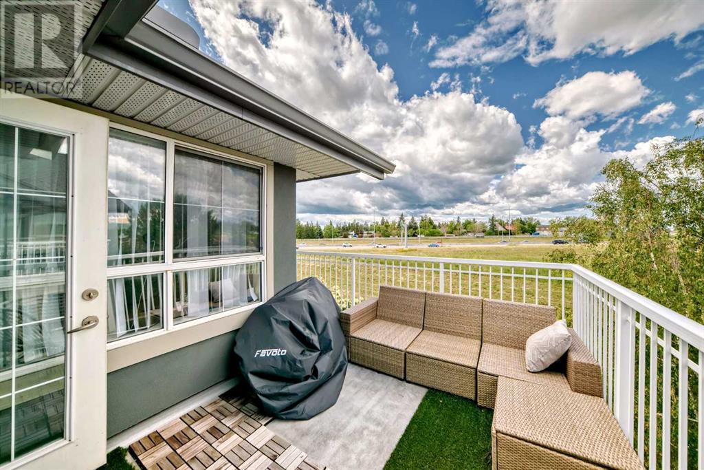 Single Family House for Sale in   Richard Court SW Lincoln Park Calgary 