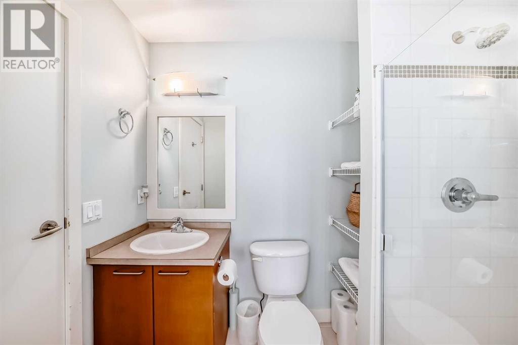 Single Family House for Sale in   Richard Court SW Lincoln Park Calgary 