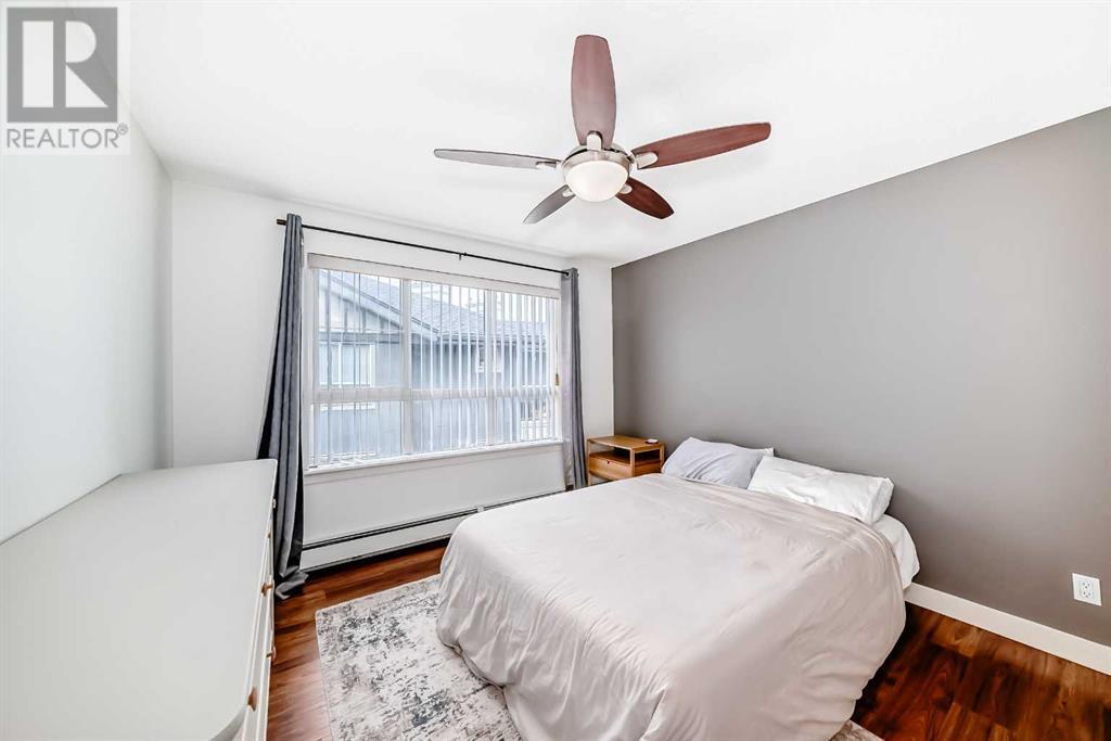 Single Family House for Sale in   Richard Court SW Lincoln Park Calgary 