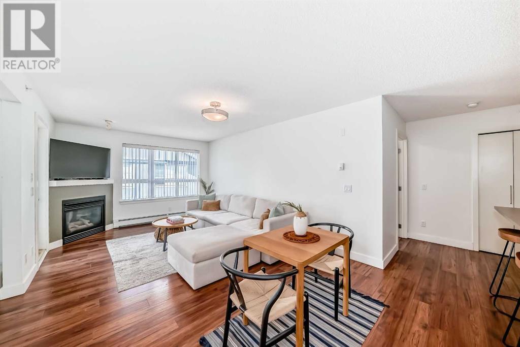 Single Family House for Sale in   Richard Court SW Lincoln Park Calgary 